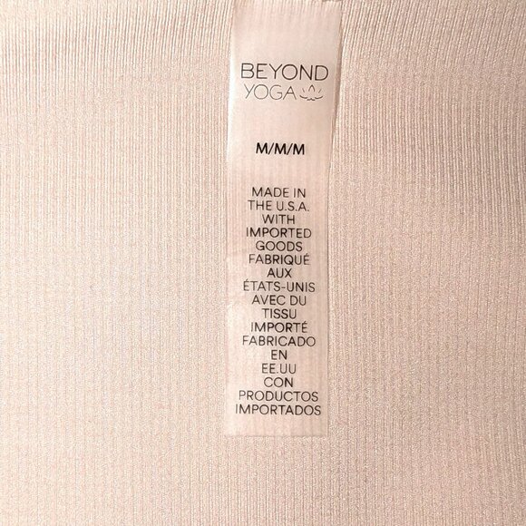NWT Beyond Yoga | Cream Pink Heather Rib Frame Cropped Pullover Top | Medium - Picture 5 of 10